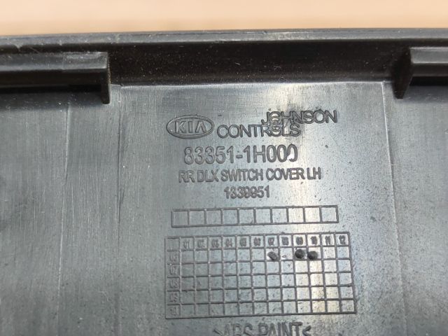 bontott KIA CEED Bal hátsó Ajtóbehúzó