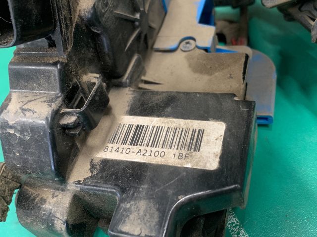 bontott KIA CEED Bal hátsó Ajtózár