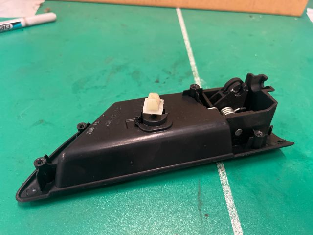 bontott KIA CEED Bal hátsó Belső Kilincs