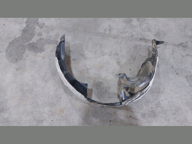 bontott KIA CEED Bal hátsó Dobbetét (Kerékjárati, Műanyag)