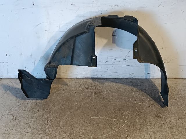 bontott KIA CEED Bal hátsó Dobbetét (Kerékjárati, Műanyag)