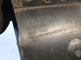 bontott KIA CEED Bal hátsó Dobbetét (Kerékjárati, Műanyag)