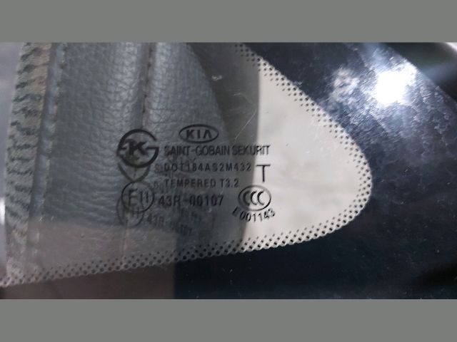 bontott KIA CEED Bal hátsó Fixüveg (Ajtóban)