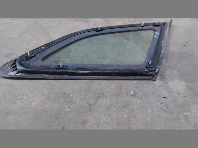 bontott KIA CEED Bal hátsó Fixüveg (Ajtóban)