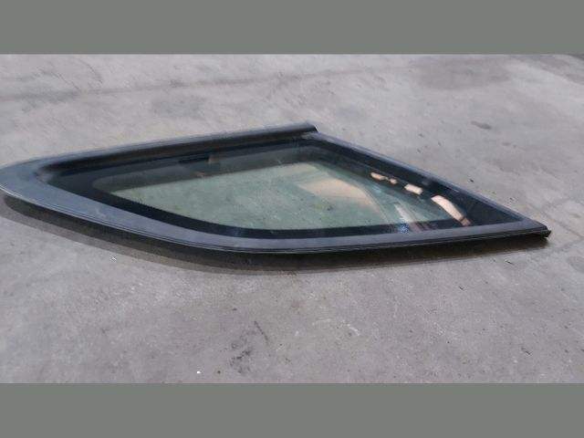 bontott KIA CEED Bal hátsó Fixüveg (Ajtóban)