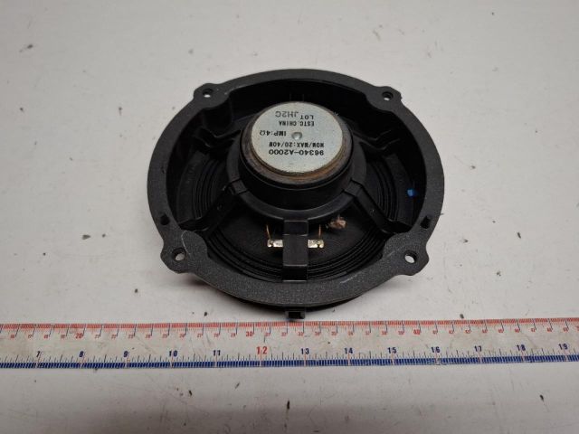 bontott KIA CEED Bal hátsó Hangszóró