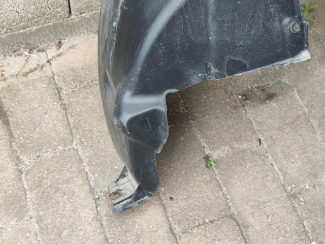 bontott KIA CEED Bal hátsó Hátsó Dobbetét (Kerékjárati, Műanyag)