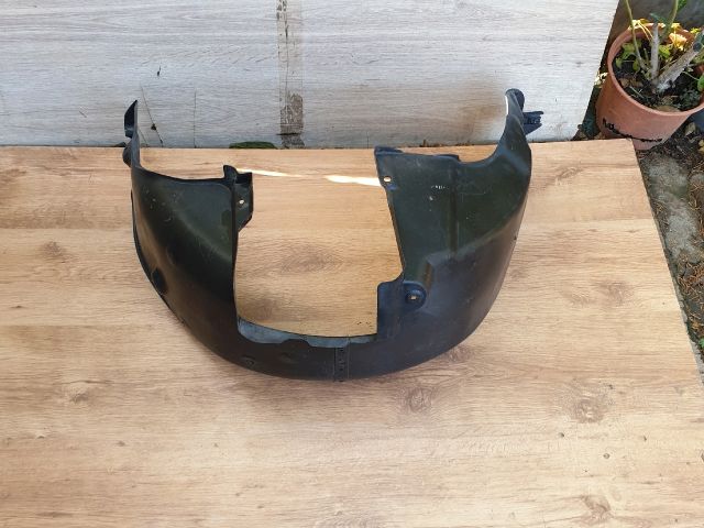 bontott KIA CEED Bal hátsó Hátsó Dobbetét (Kerékjárati, Műanyag)