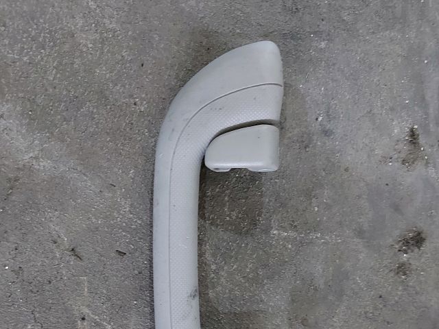 bontott KIA CEED Bal hátsó Kapaszkodó (Felső)