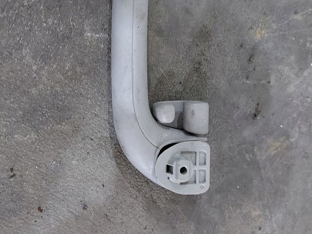 bontott KIA CEED Bal hátsó Kapaszkodó (Felső)