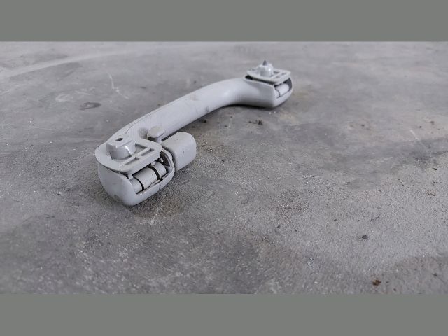 bontott KIA CEED Bal hátsó Kapaszkodó (Felső)