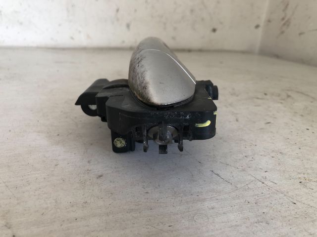 bontott KIA CEED Bal hátsó Külső Kilincs