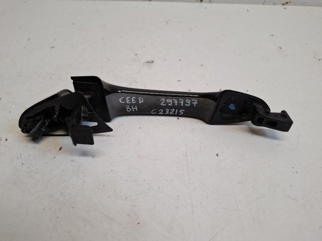 bontott KIA CEED Bal hátsó Külső Kilincs