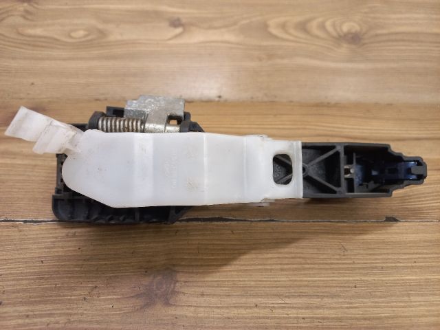 bontott KIA CEED Bal hátsó Külső Kilincs