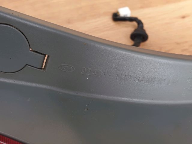 bontott KIA CEED Bal Hátsó Lámpa