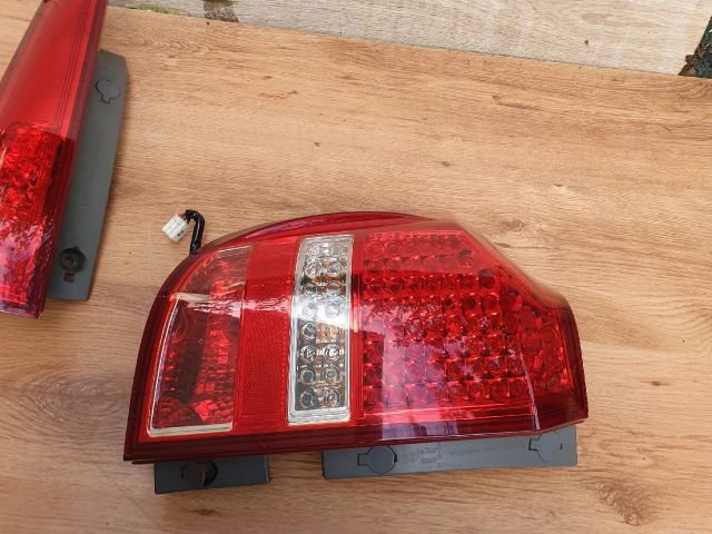 bontott KIA CEED Bal Hátsó Lámpa