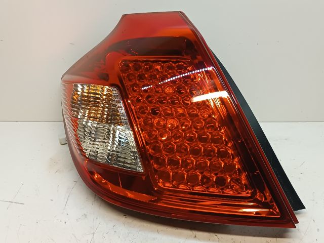 bontott KIA CEED Bal Hátsó Lámpa