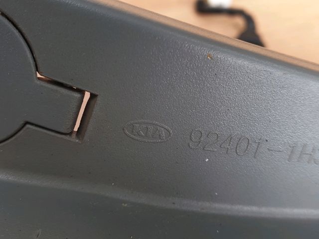 bontott KIA CEED Bal Hátsó Lámpa