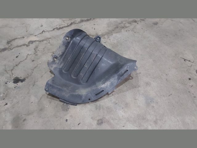 bontott KIA CEED Bal hátsó Oldal Lökhárító Tartó (Műanyag)