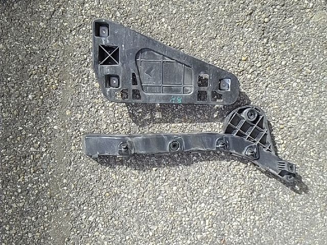 bontott KIA CEED Bal hátsó Oldal Lökhárító Tartó (Műanyag)