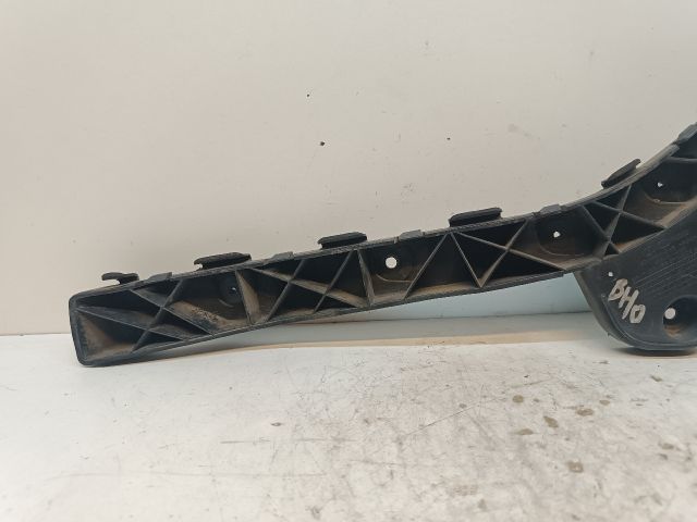 bontott KIA CEED Bal hátsó Oldal Lökhárító Tartó (Műanyag)