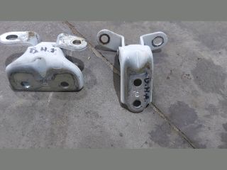 bontott KIA CEED Bal hátsó Zsanér