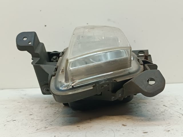 bontott KIA CEED Bal Ködfényszóró
