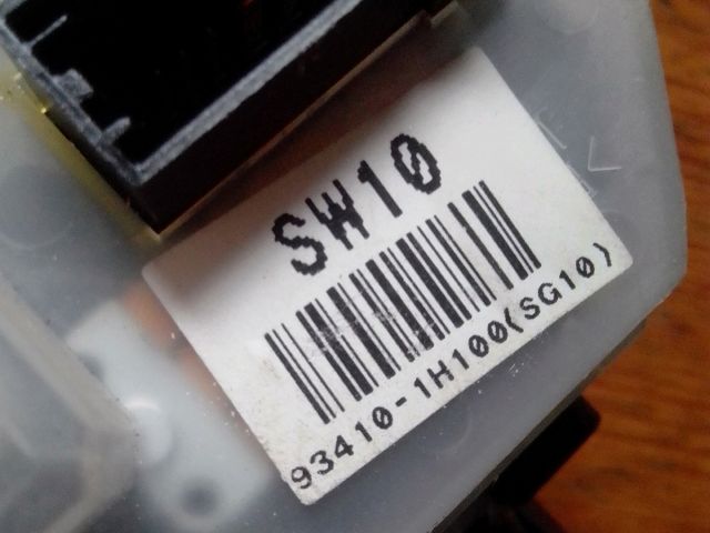 bontott KIA CEED Bal Kormánykapcsoló Irányjelző