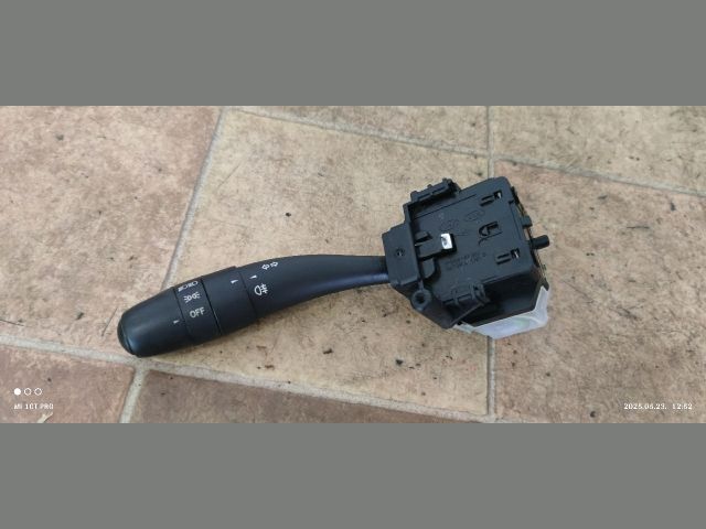 bontott KIA CEED Bal Kormánykapcsoló Irányjelző