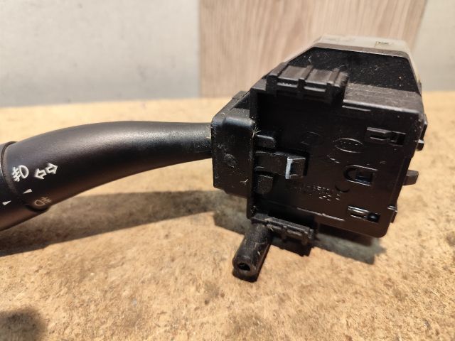 bontott KIA CEED Bal Kormánykapcsoló Irányjelző