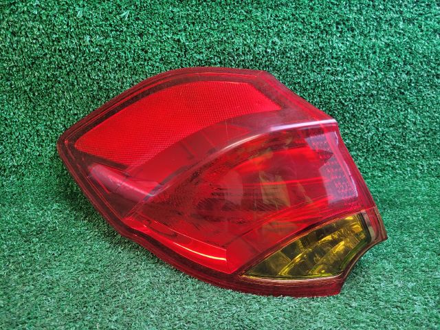 bontott KIA CEED Bal Külső Hátsó Lámpa