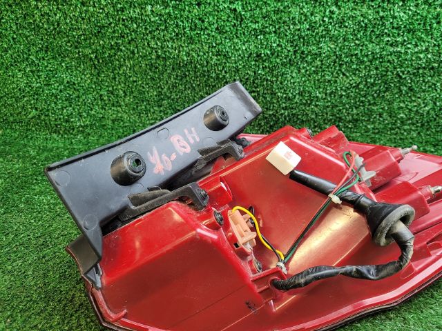 bontott KIA CEED Bal Külső Hátsó Lámpa