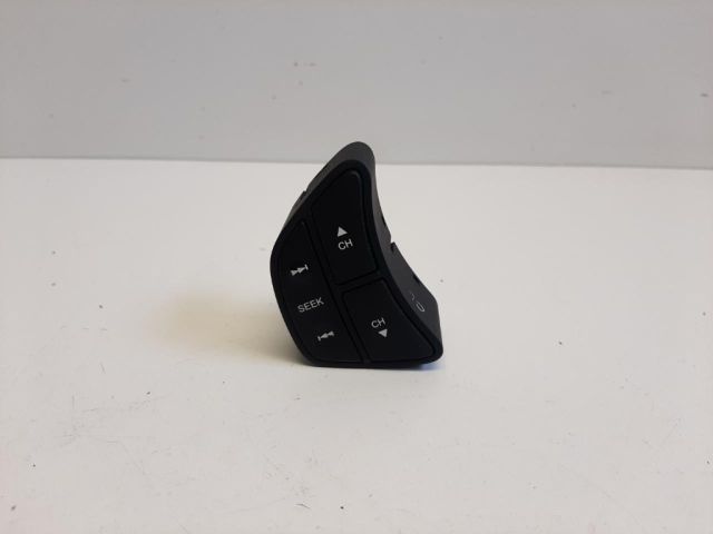 bontott KIA CEED Bal Multikormány Kapcsoló