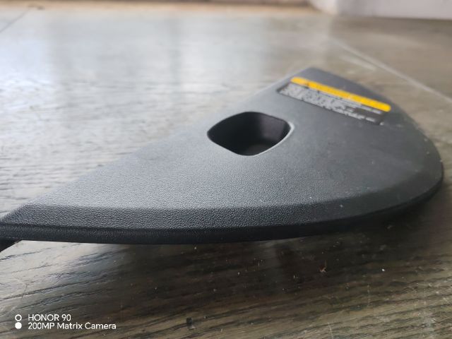 bontott KIA CEED Bal Műszerfal Oldalkárpit