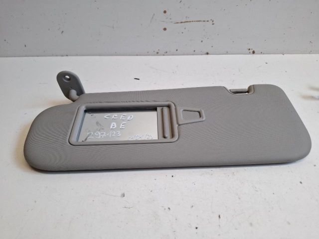 bontott KIA CEED Bal Napellenző