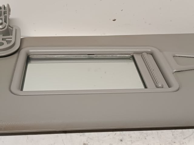 bontott KIA CEED Bal Napellenző