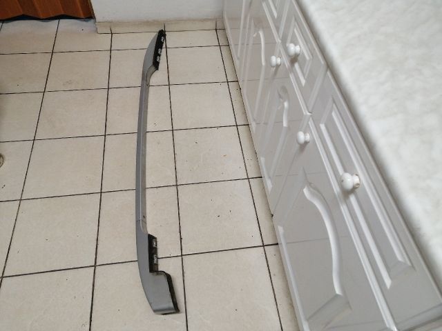 bontott KIA CEED Bal Tetősín