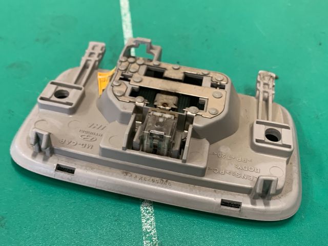 bontott KIA CEED Beltér Világítás Hátsó