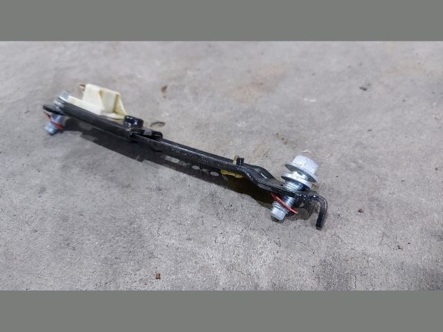 bontott KIA CEED Biztonsági Öv Magasság Állító