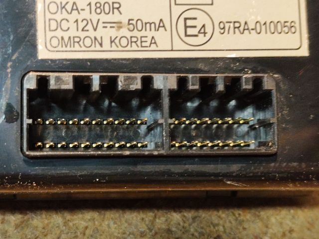 bontott KIA CEED Biztosítéktábla Utastér