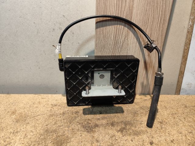 bontott KIA CEED Biztosítéktábla Utastér