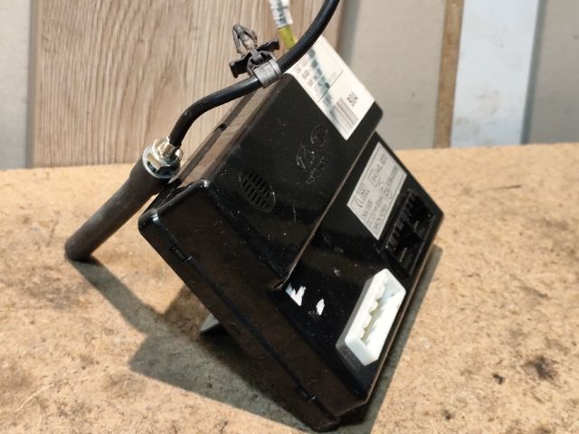 bontott KIA CEED Biztosítéktábla Utastér