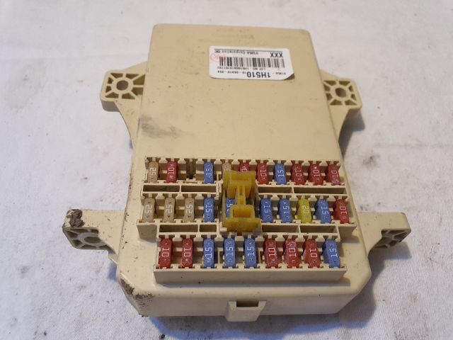 bontott KIA CEED Biztosítéktábla Utastér