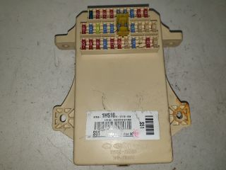 bontott KIA CEED Biztosítéktábla Utastér