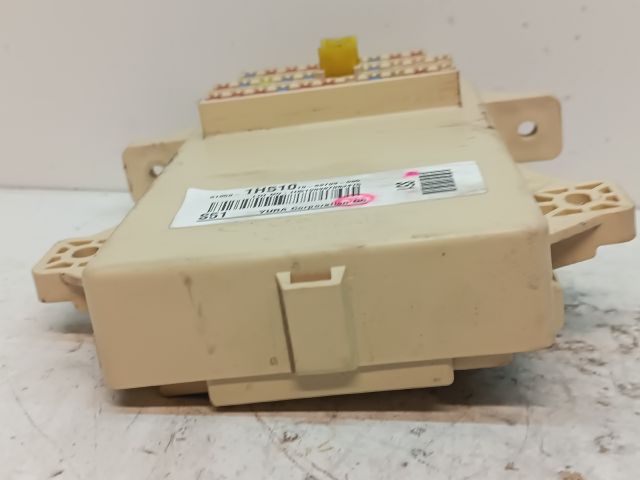 bontott KIA CEED Biztosítéktábla Utastér