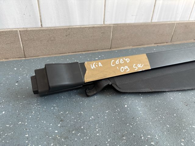 bontott KIA CEED Csomagtér Roló