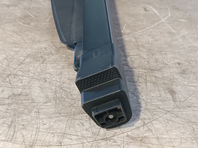 bontott KIA CEED Csomagtér Roló