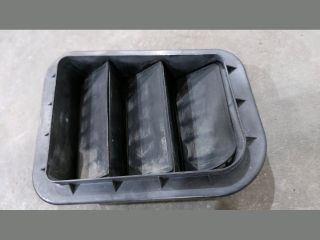 bontott KIA CEED Csomagtér Szellőző Hátsó