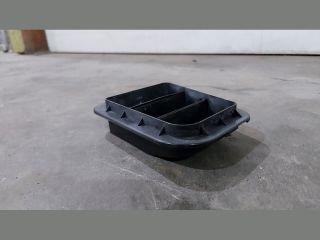 bontott KIA CEED Csomagtér Szellőző Hátsó