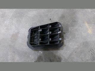 bontott KIA CEED Csomagtér Szellőző Hátsó